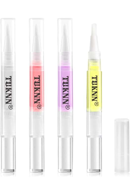 Aceite nutritivo para cutículas que hidrata y fortalece las uñas.