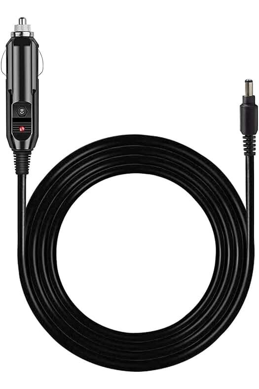 Cable adaptador de mechero para coche con múltiples salidas de enchufe.