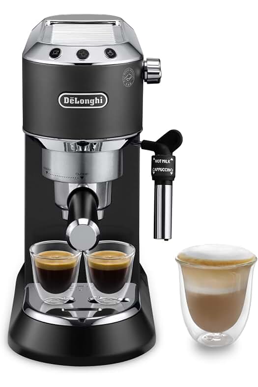 Cafetera de bomba DeLonghi Dedica - Potente y elegante cafetera para disfrutar del mejor café.