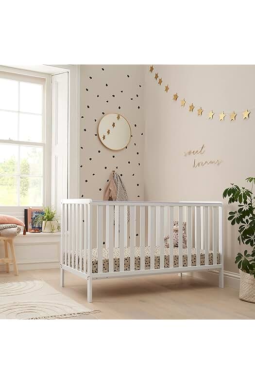 Cuna convertible Tutti Bambini Caterina - Funcionalidad y estilo en un solo producto.