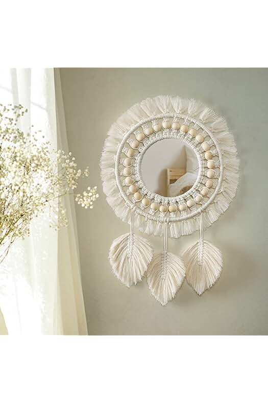 Espejo de Pared Bohemio con Flecos de Macramé y Cuentas de Madera - Arte Decorativo.