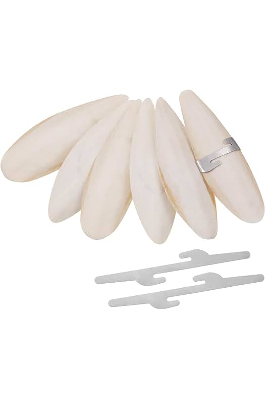 Juguetes para loros: Set de 6 piezas de juguetes para masticar con soporte de metal.