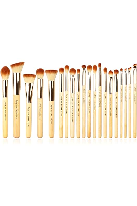 Kit de brochas de maquillaje profesionales de bambú para un acabado perfecto.