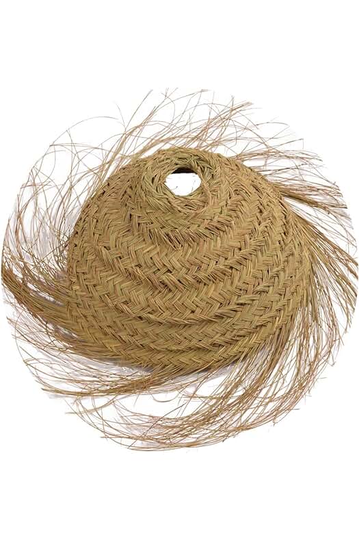 Lámpara Artesanal de Techo Esparto Menorca con Flecos - Diseño Exclusivo y Elegante.