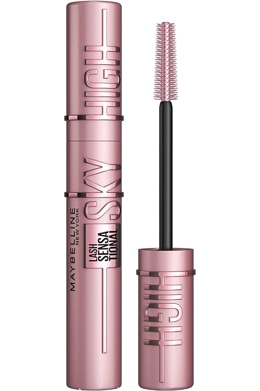 Máscara de pestañas Maybelline Lash Sensational Sky High para un volumen y longitud impresionantes.