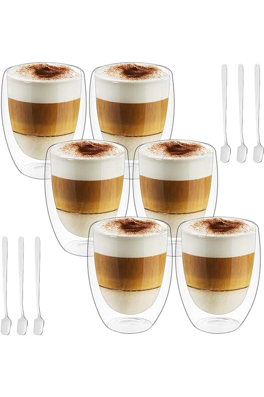 Tazas de café de vidrio transparente con cucharillas, ideales para disfrutar tus bebidas calientes