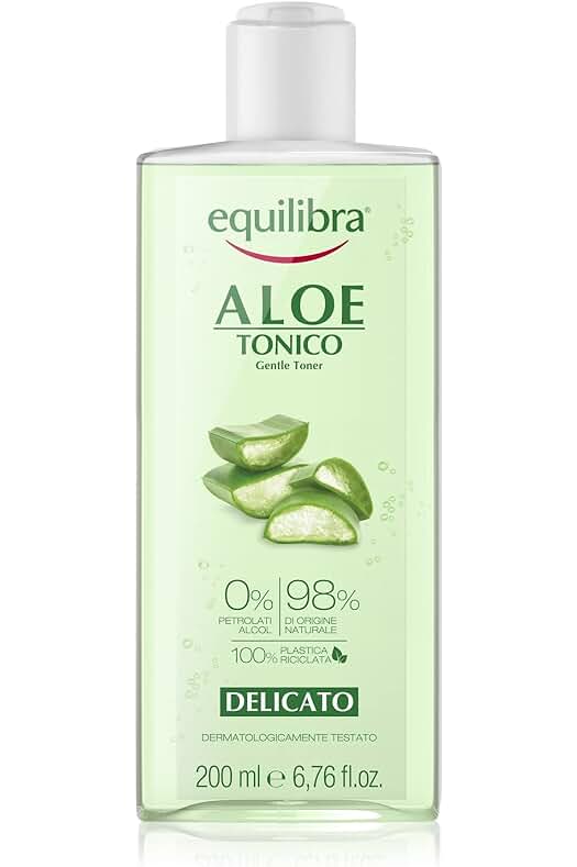 Tónico Facial de Aloe Vera: Desmaquillante suave, tonifica y suaviza la piel, sin necesidad de aclarado.