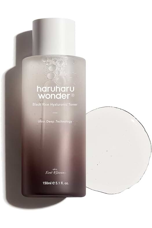 Tónico facial de arroz con ácido hialurónico para una hidratación profunda y duradera.