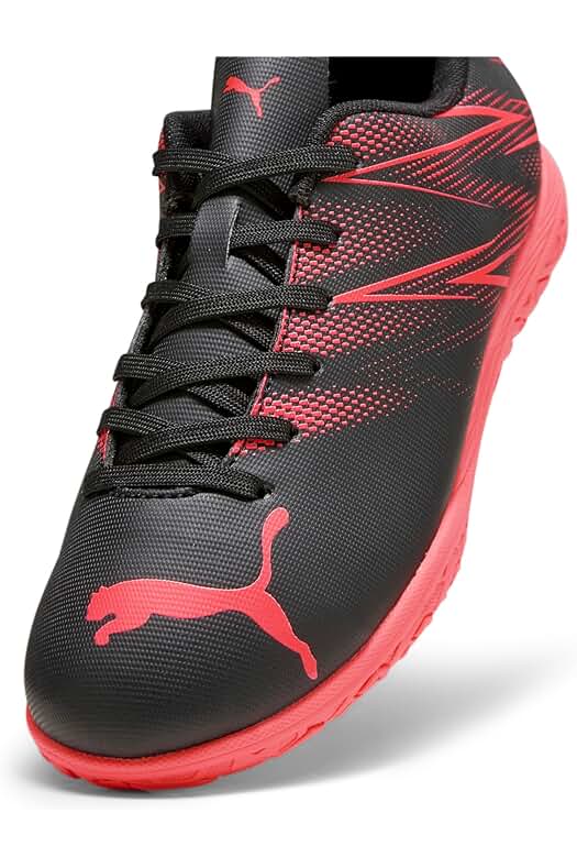 Zapatillas de fútbol PUMA Attacanto It Jr para niños, unisex.
